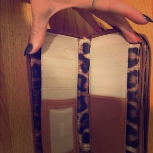 Jessica Simpson Wallet